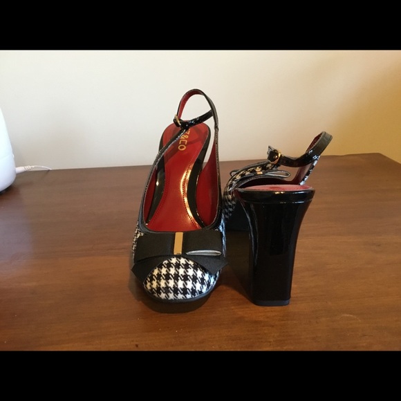 Liz & Co. sling backs. NWOB. - Picture 2 of 5